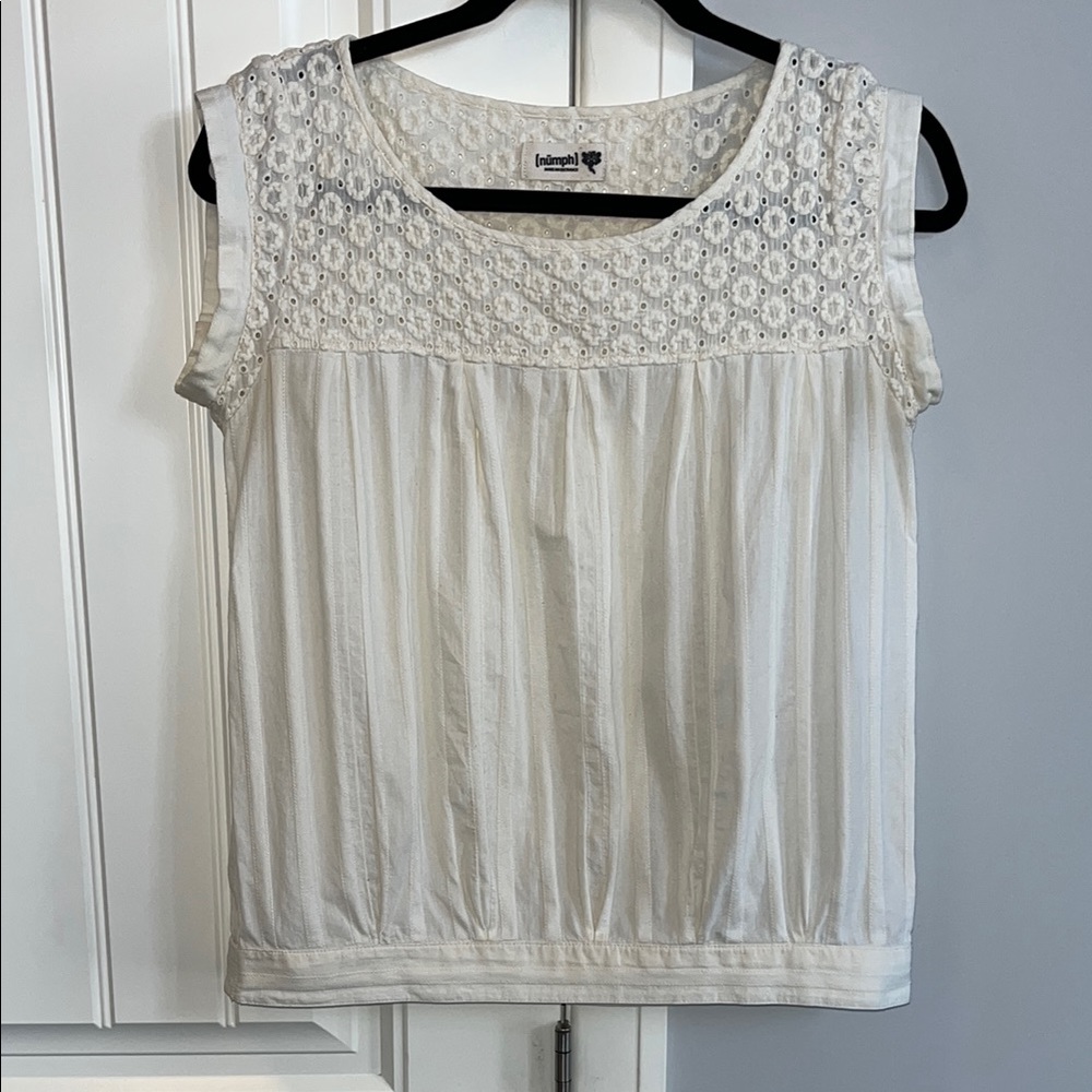 Chic White Lace Women's Blouse